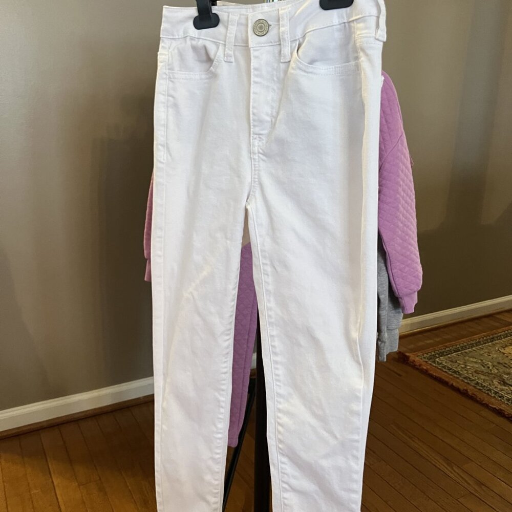 White jeggings